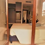 La