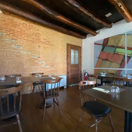 La Ξενοδοχείο 3*