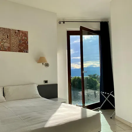 Hotel La 3*